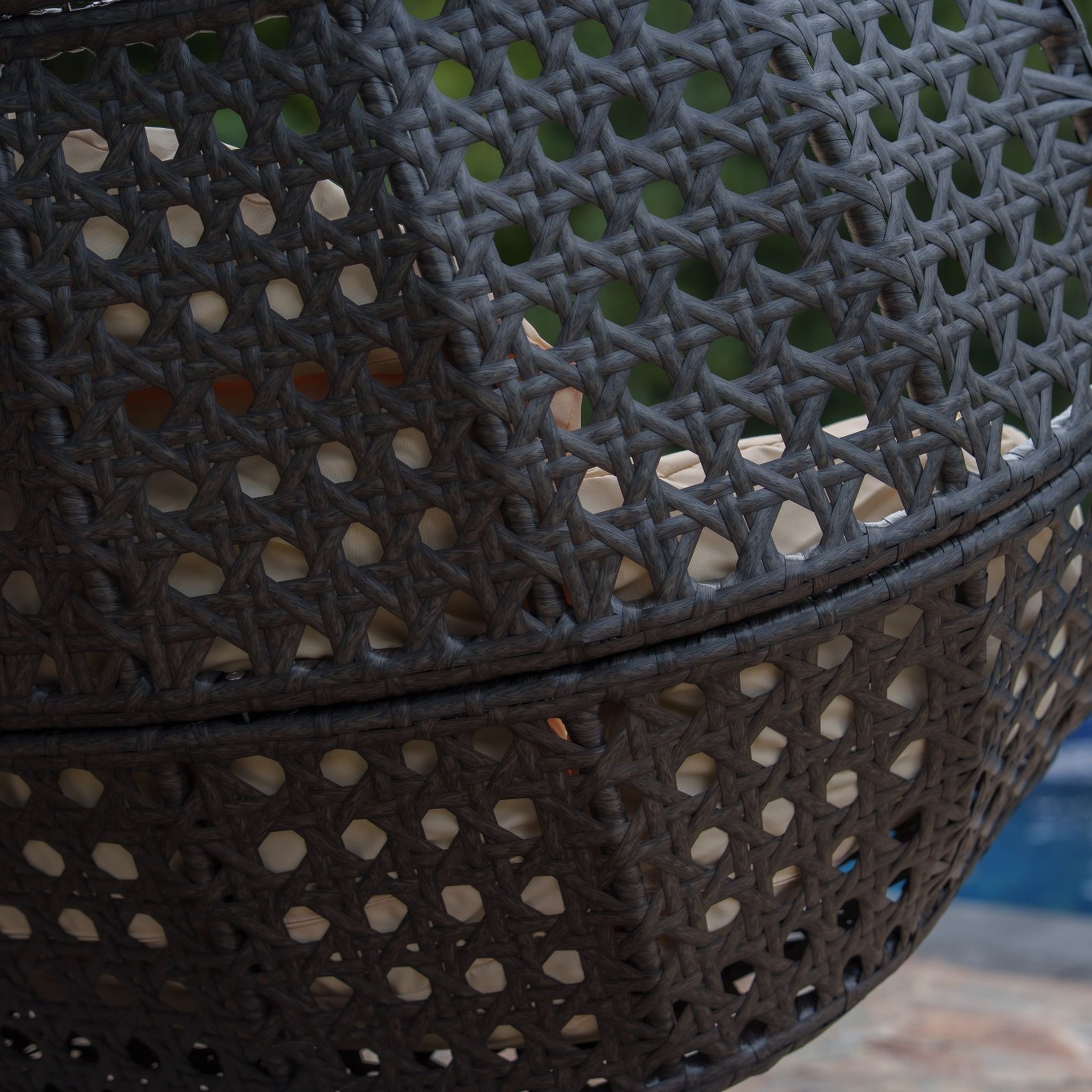 ハンギングチェア　Shell D